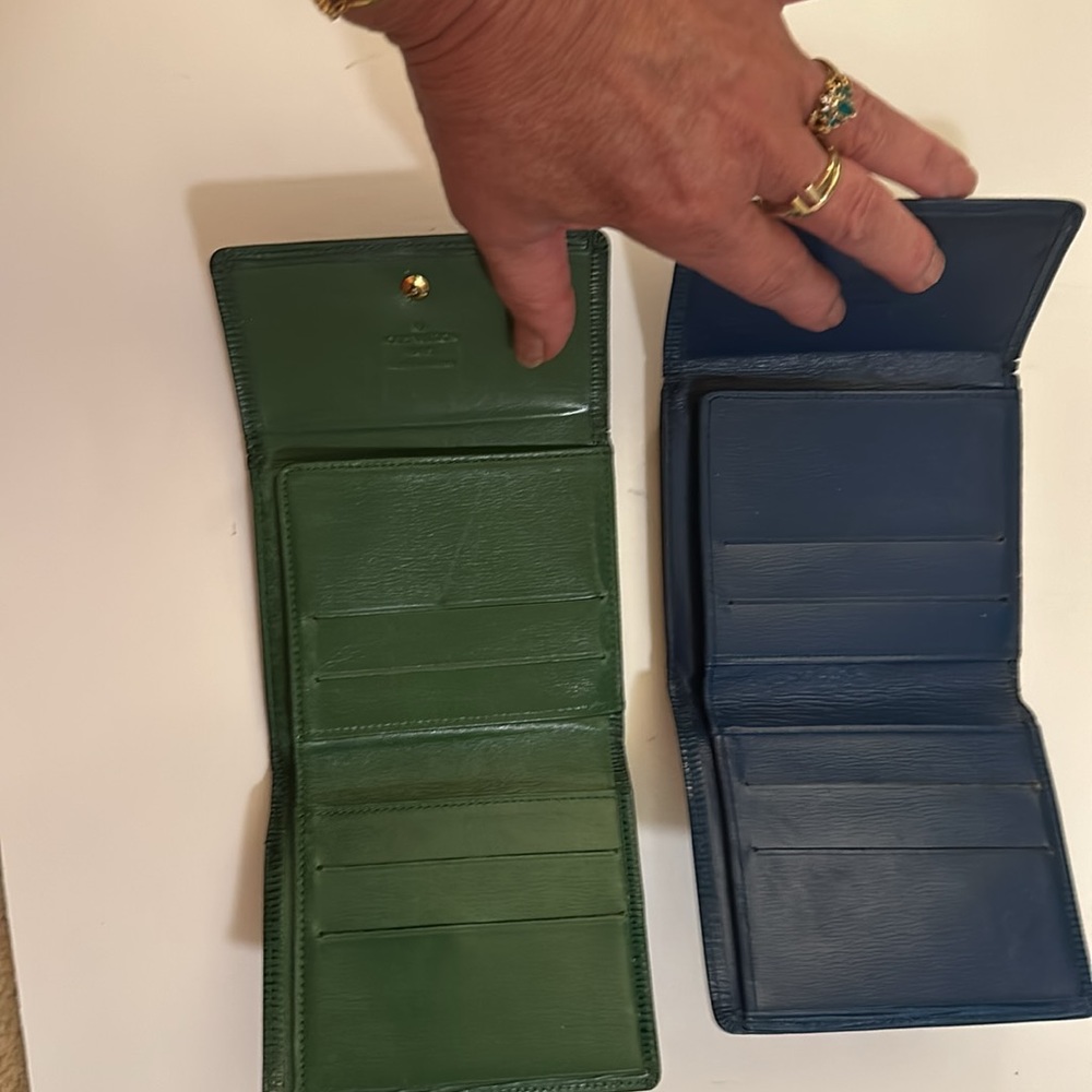 Assorted Louis Vuitton, Gucci, Loewe,MCM, YSL,Christian Dior handbags & wallets - Picture 7 of 16